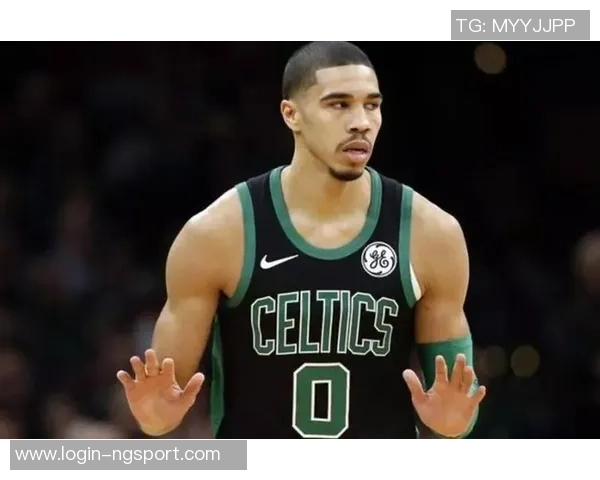 扎克拉文的篮球之路：从新星到全明星的辉煌历程与挑战